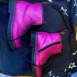 Toddler size 10 Dr Martens, great condition chrome pink snake skin